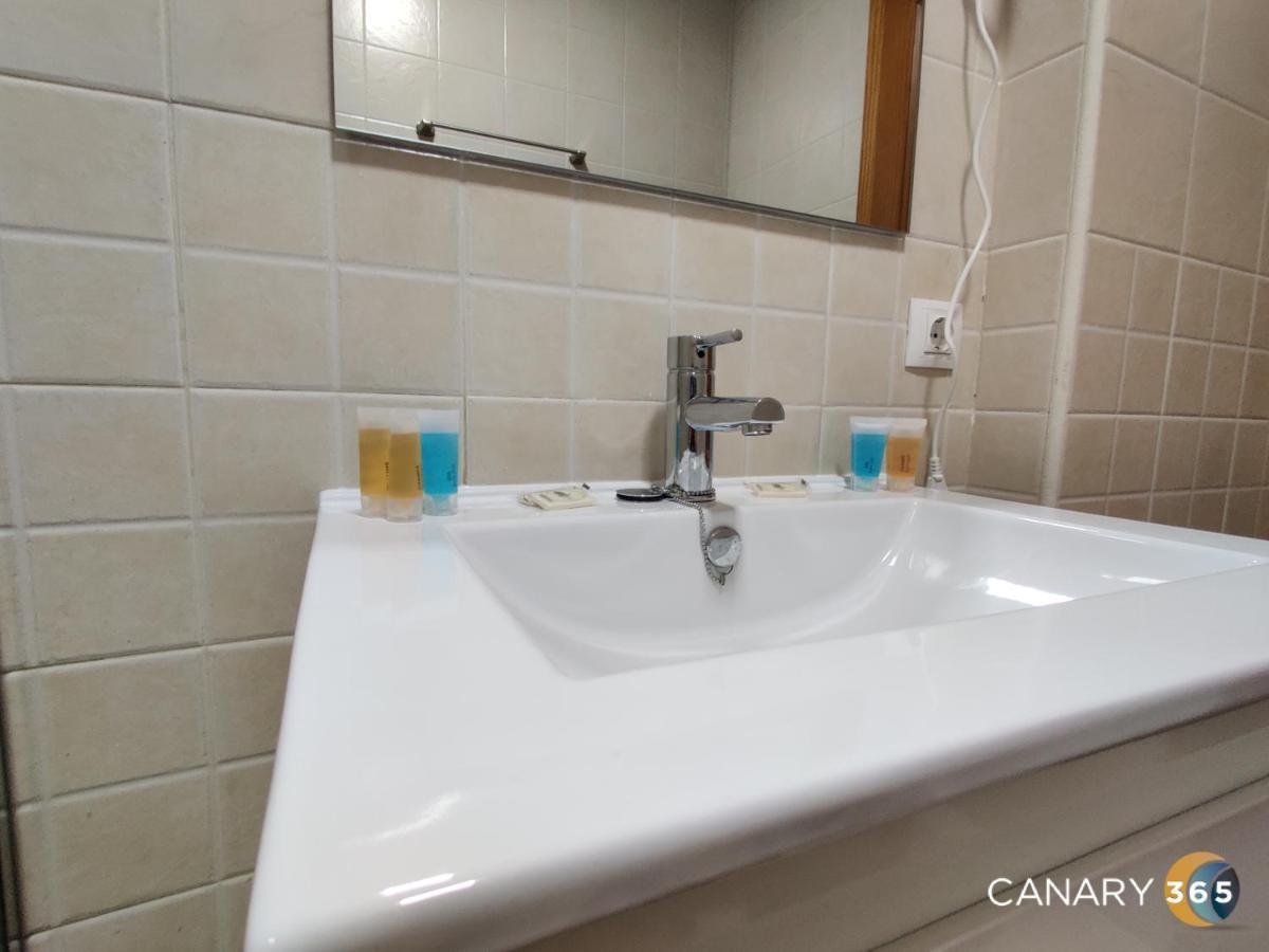 Intimate And Stilysh Apt, Pkg, Self Entry By Canary365 Apartment Tenoya Ngoại thất bức ảnh